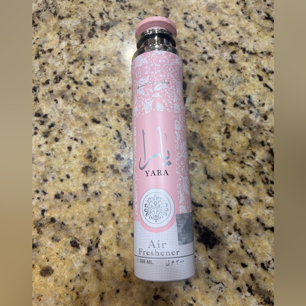 Yara Pink Air Freshener Mist